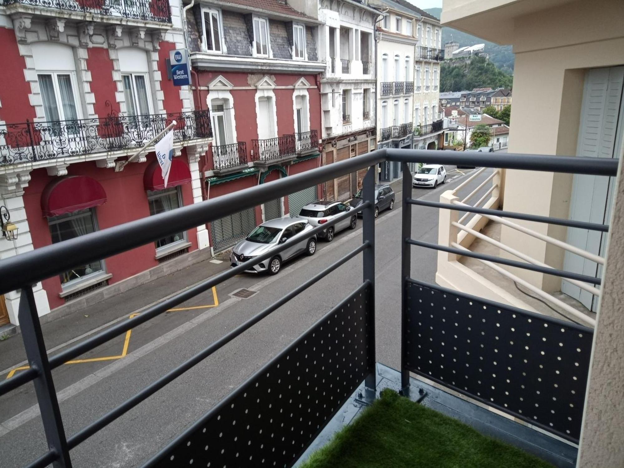 Agreable Studio Familial A Lourdes, Proche Gare Esterno foto