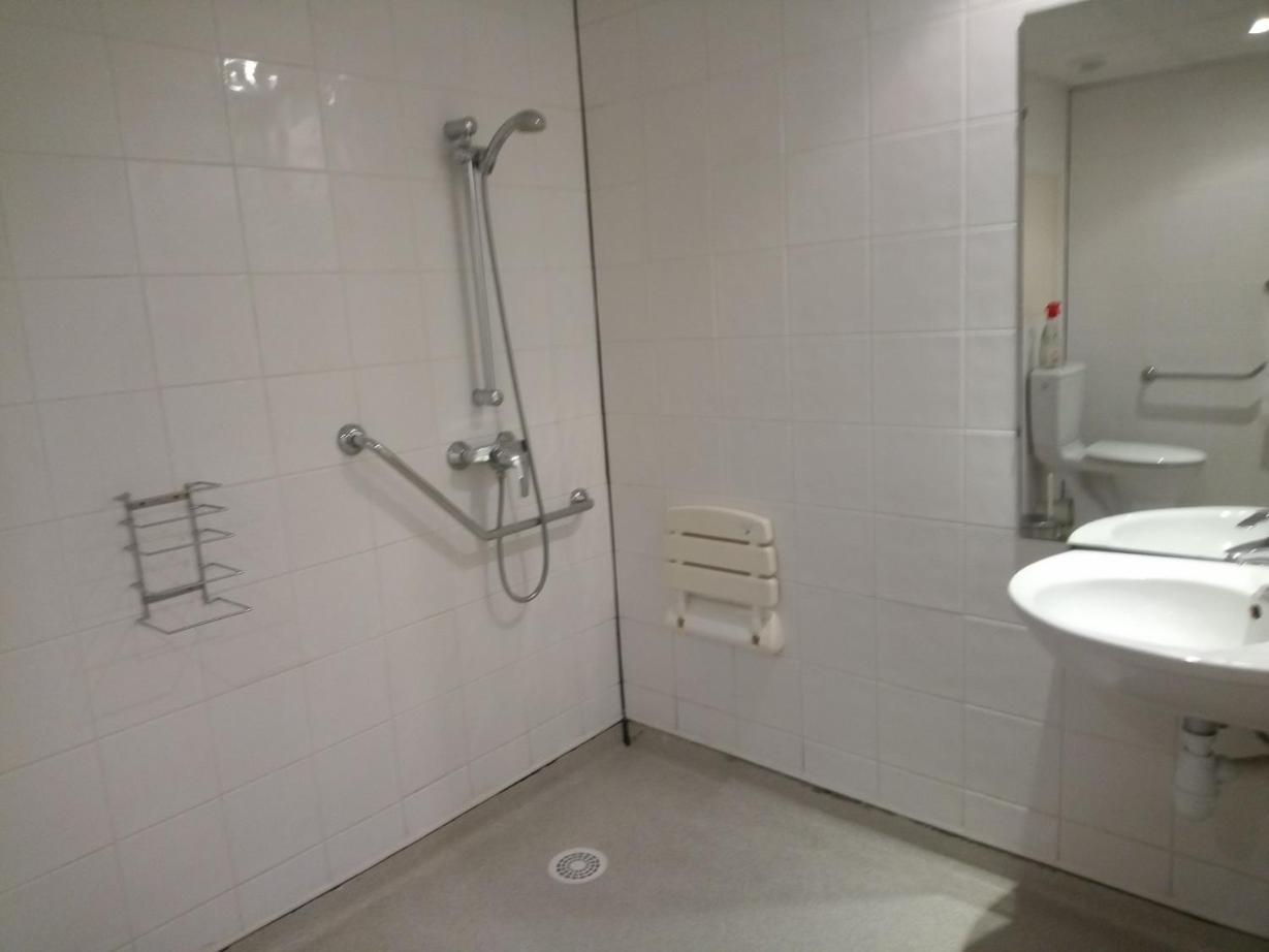 Agreable Studio Familial A Lourdes, Proche Gare Esterno foto